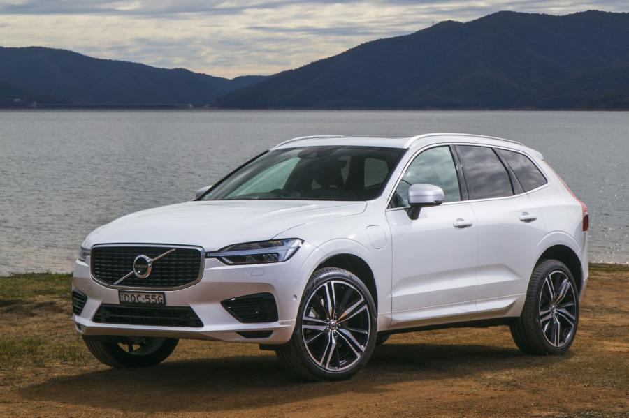  Volvo XC60 T8 Inscription 2017 года  (AU) (фото 10 из 23)